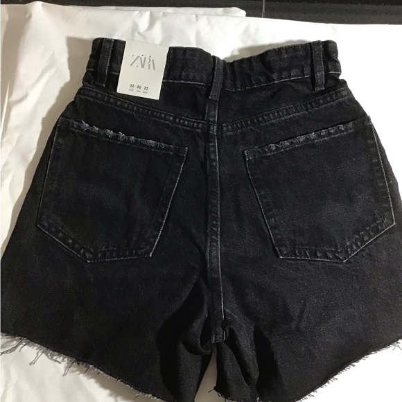 Zara Denim 100% Cotton Shorts Black High Rise Size 0 EU32 Jean Shorts - Picture 2 of 5